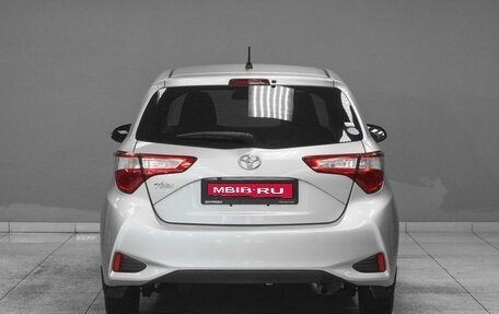 Toyota Vitz, 2018 год, 1 049 000 рублей, 4 фотография