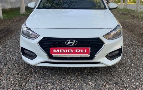 Hyundai Solaris II рестайлинг, 2017 год, 1 070 000 рублей, 8 фотография