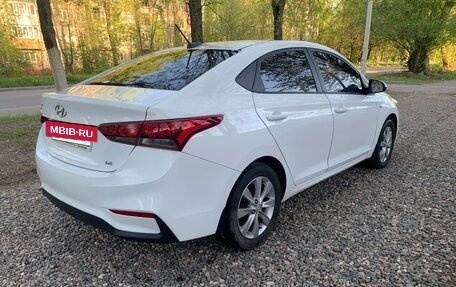 Hyundai Solaris II рестайлинг, 2017 год, 1 070 000 рублей, 2 фотография
