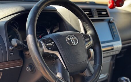 Toyota Land Cruiser Prado 150 рестайлинг 2, 2018 год, 5 555 555 рублей, 7 фотография