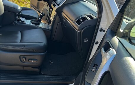 Toyota Land Cruiser Prado 150 рестайлинг 2, 2018 год, 5 555 555 рублей, 11 фотография