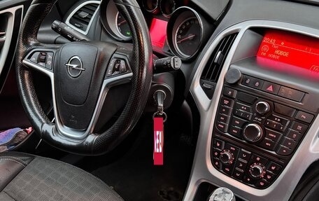 Opel Astra J, 2012 год, 810 000 рублей, 5 фотография