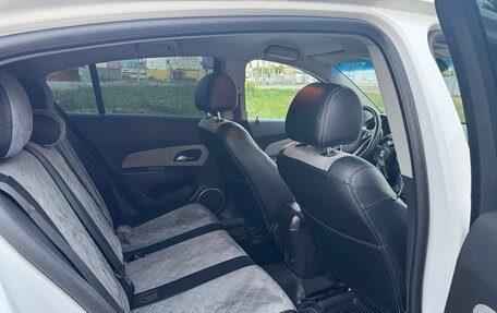 Chevrolet Cruze II, 2012 год, 920 000 рублей, 17 фотография