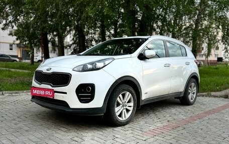 KIA Sportage IV рестайлинг, 2017 год, 2 200 000 рублей, 2 фотография