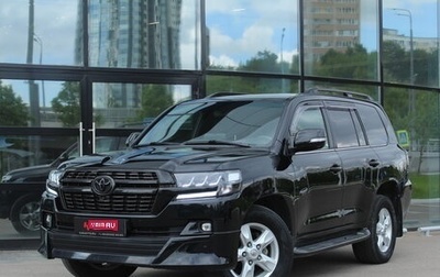 Toyota Land Cruiser 200, 2019 год, 6 998 000 рублей, 1 фотография