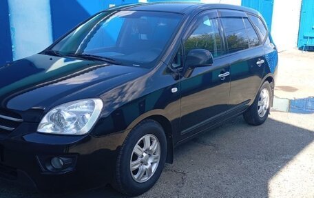 KIA Carens III (RP), 2009 год, 820 000 рублей, 3 фотография