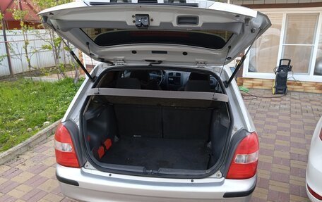 Mazda 323, 1999 год, 350 000 рублей, 4 фотография