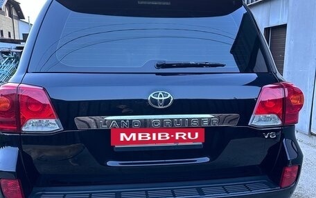 Toyota Land Cruiser 200, 2015 год, 3 800 000 рублей, 5 фотография