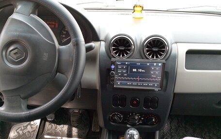 Renault Logan I, 2013 год, 380 000 рублей, 10 фотография