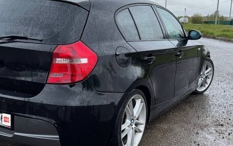 BMW 1 серия, 2006 год, 765 000 рублей, 3 фотография