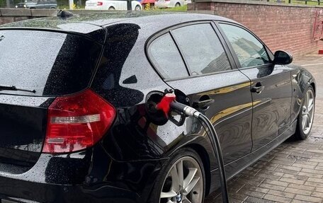 BMW 1 серия, 2006 год, 765 000 рублей, 8 фотография