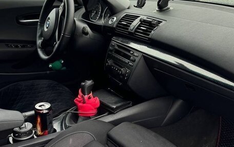 BMW 1 серия, 2006 год, 765 000 рублей, 12 фотография