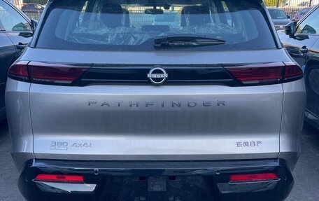 Nissan Pathfinder, 2024 год, 5 698 000 рублей, 5 фотография