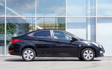 Hyundai Solaris II рестайлинг, 2016 год, 916 000 рублей, 4 фотография