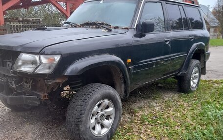 Nissan Patrol, 2001 год, 550 000 рублей, 4 фотография