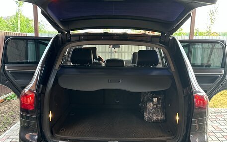 Volkswagen Touareg III, 2006 год, 880 000 рублей, 29 фотография
