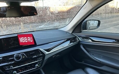 BMW 5 серия, 2019 год, 3 252 000 рублей, 14 фотография