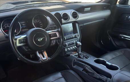 Ford Mustang VI рестайлинг, 2019 год, 4 300 000 рублей, 9 фотография