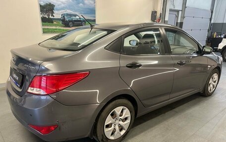 Hyundai Solaris II рестайлинг, 2015 год, 999 000 рублей, 4 фотография