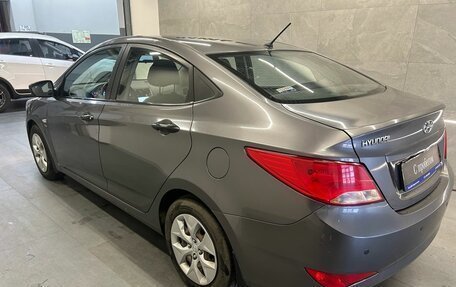 Hyundai Solaris II рестайлинг, 2015 год, 999 000 рублей, 6 фотография