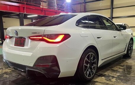 BMW i4, 2022 год, 3 755 000 рублей, 6 фотография