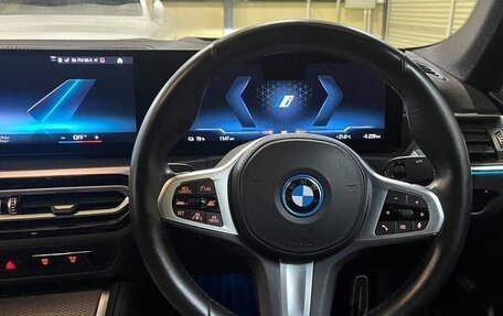 BMW i4, 2022 год, 3 755 000 рублей, 9 фотография