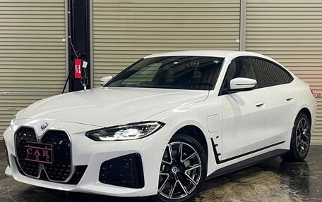 BMW i4, 2022 год, 3 755 000 рублей, 2 фотография