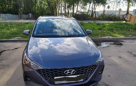 Hyundai Solaris II рестайлинг, 2021 год, 2 250 000 рублей, 7 фотография