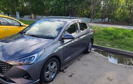 Hyundai Solaris II рестайлинг, 2021 год, 2 250 000 рублей, 11 фотография
