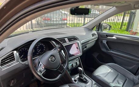 Volkswagen Tiguan II, 2017 год, 2 970 000 рублей, 5 фотография