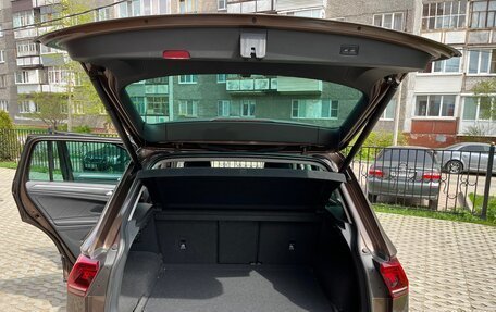Volkswagen Tiguan II, 2017 год, 2 970 000 рублей, 8 фотография