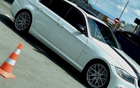 BMW 3 серия, 2009 год, 1 600 000 рублей, 5 фотография