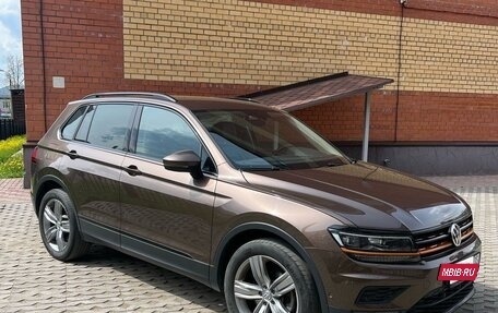 Volkswagen Tiguan II, 2017 год, 2 970 000 рублей, 12 фотография