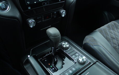 Toyota Land Cruiser 200, 2019 год, 6 998 000 рублей, 11 фотография