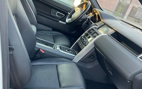 Land Rover Discovery Sport I рестайлинг, 2017 год, 1 790 000 рублей, 8 фотография