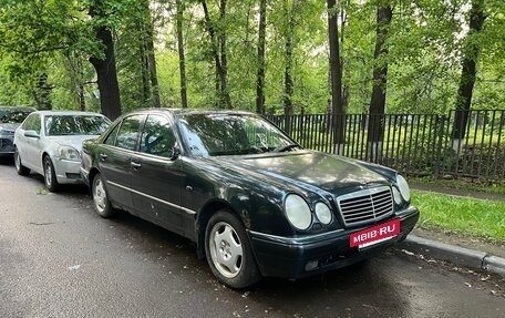 Mercedes-Benz E-Класс, 1997 год, 300 000 рублей, 3 фотография