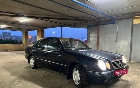 Mercedes-Benz E-Класс, 1997 год, 300 000 рублей, 22 фотография