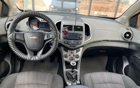 Chevrolet Aveo III, 2013 год, 670 000 рублей, 2 фотография