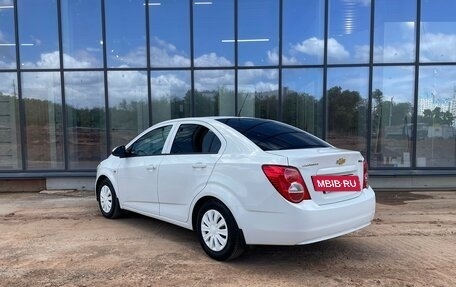 Chevrolet Aveo III, 2013 год, 670 000 рублей, 3 фотография