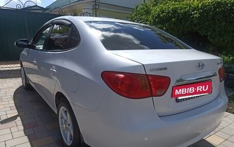 Hyundai Elantra IV, 2010 год, 800 000 рублей, 6 фотография