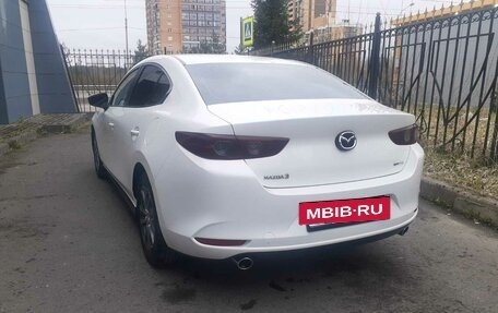 Mazda 3, 2019 год, 1 950 000 рублей, 4 фотография