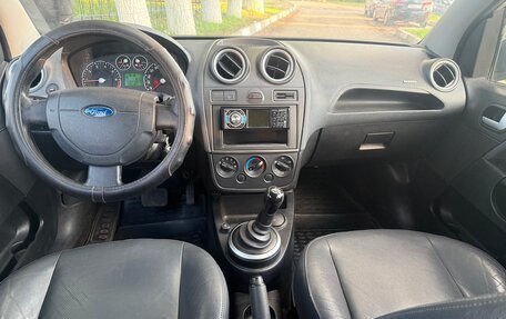 Ford Fiesta, 2006 год, 365 000 рублей, 12 фотография
