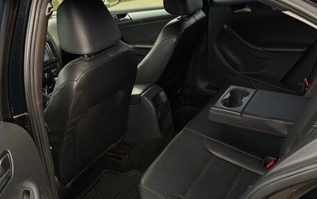 Volkswagen Jetta VI, 2017 год, 1 200 000 рублей, 15 фотография