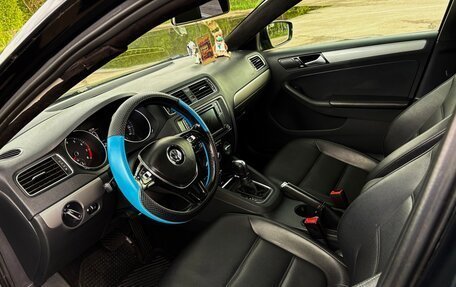 Volkswagen Jetta VI, 2017 год, 1 200 000 рублей, 8 фотография