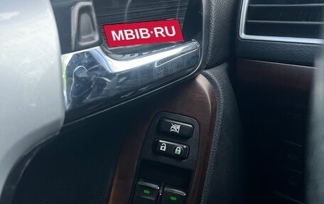 Toyota Land Cruiser Prado 150 рестайлинг 2, 2013 год, 2 800 000 рублей, 10 фотография