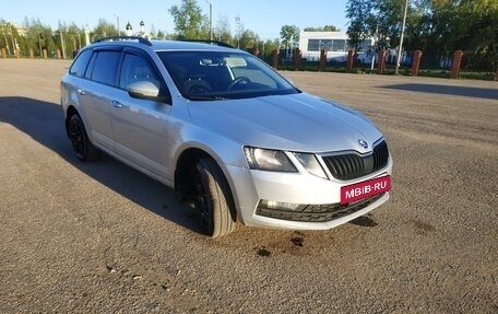 Skoda Octavia, 2017 год, 1 250 000 рублей, 2 фотография