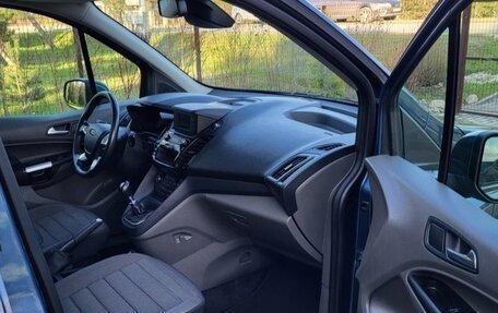 Ford Tourneo Connect II рестайлинг, 2020 год, 2 450 000 рублей, 3 фотография