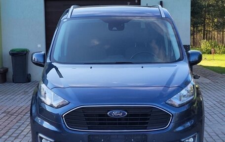 Ford Tourneo Connect II рестайлинг, 2020 год, 2 450 000 рублей, 4 фотография