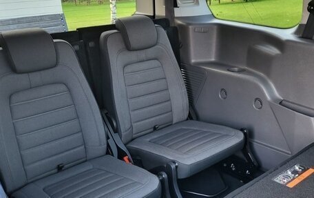 Ford Tourneo Connect II рестайлинг, 2020 год, 2 450 000 рублей, 27 фотография