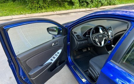 Hyundai Solaris II рестайлинг, 2011 год, 895 000 рублей, 9 фотография